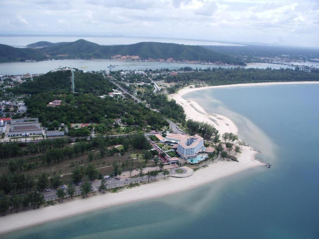 Bp Samila Beach Hotel & Resort Songkhla Extérieur photo