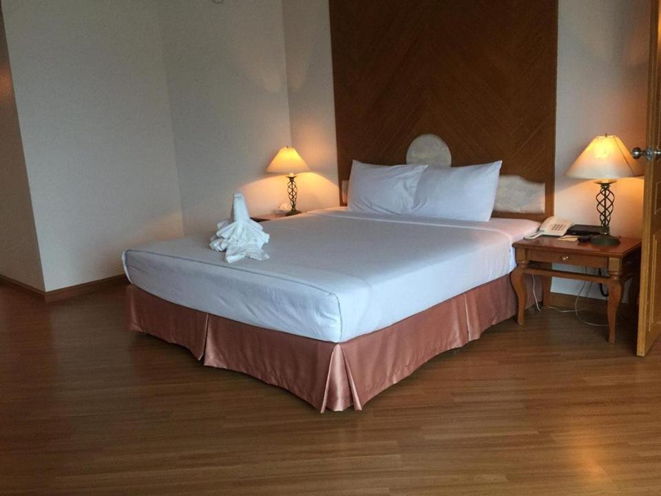 Bp Samila Beach Hotel & Resort Songkhla Extérieur photo
